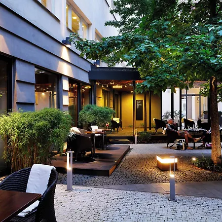 Three Crowns Hotel-2